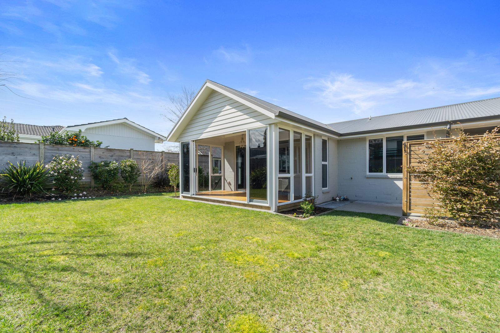 Corner Retreat - Freedom Lifestyle Villages